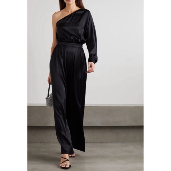 Rivet Utility Flirt Jumpsuit Black Satin One‎ Shoulder Wide Leg Size M